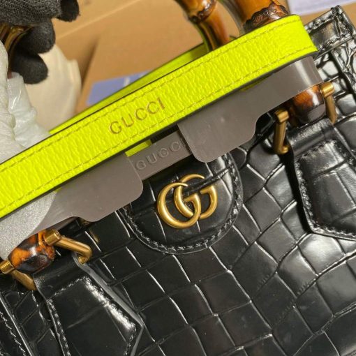 Gucci Diana Mini Tote Bag Crocodile Leathertop Handle Bag Gucci Black - Image 5