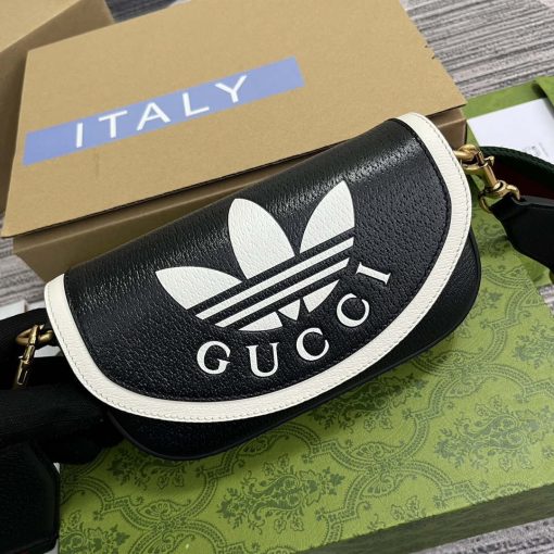 Gucci Adidas x Gucci Mini Bag Black - Image 4