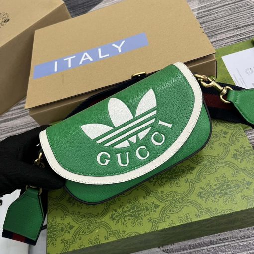 Gucci Adidas x Gucci Mini Bag Green - Image 4