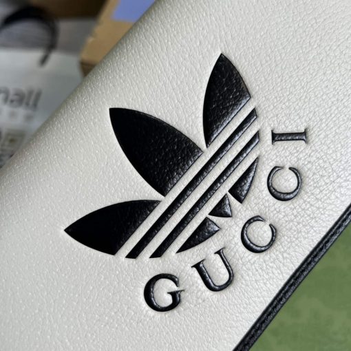 Adidas x Gucci Wallet With Chain Off-white And Black Leather - Image 5