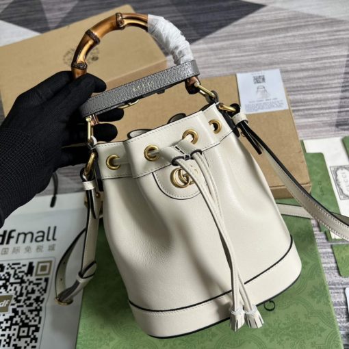 Gucci Diana Mini Bucket Bag White - Image 4