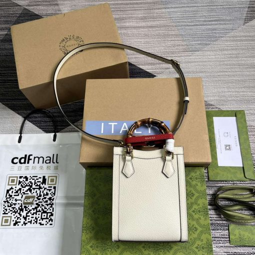 Gucci Diana Mini Tote Bag White Leather - Image 2