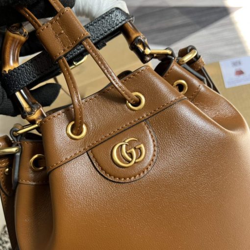 Gucci Diana Small Bucket Bag Brown - Image 5