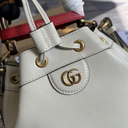 Gucci Diana Small Bucket Bag White - Image 5