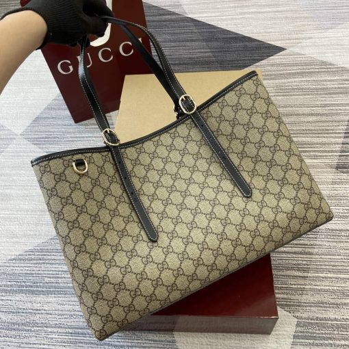 Gucci GG Emblem Medium Tote Bag Black - Image 7