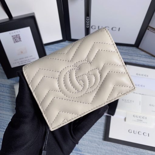 Gucci GG Marmont Card Case Wallet In White - Image 2