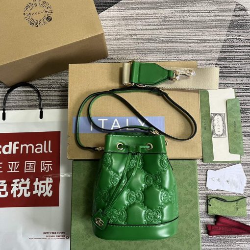 Gucci GG Matelassé Bucket Bag Green - Image 2