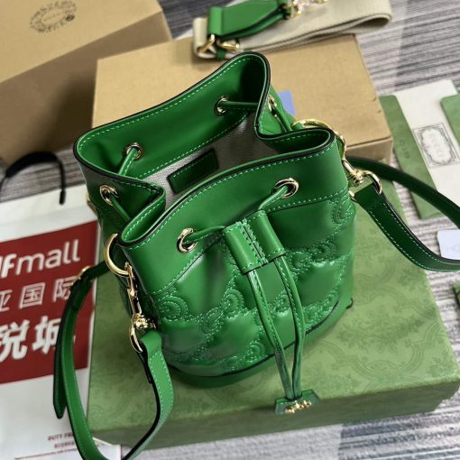 Gucci GG Matelassé Bucket Bag Green - Image 6