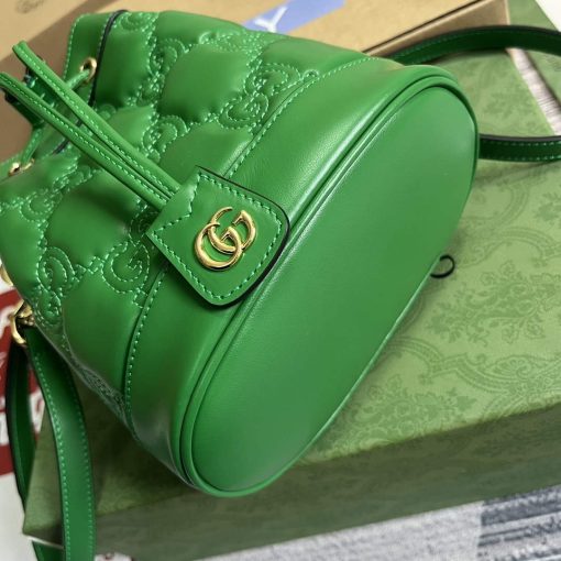 Gucci GG Matelassé Bucket Bag Green - Image 7