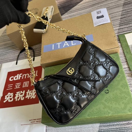 Gucci GG Matelassé Handbag Black - Image 4