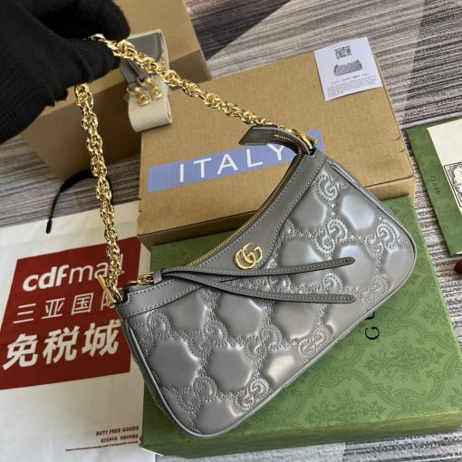 Gucci GG Matelassé Handbag Grey - Image 4