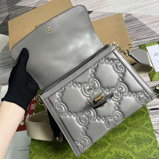 Gucci GG Matelassé Handbag Grey - Image 8