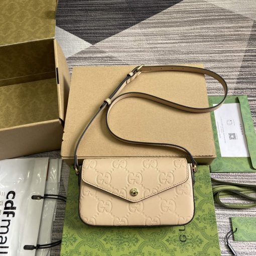 Gucci GG Super Mini Shoulder Bag Light Beige