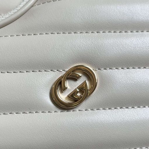 Gucci Interlocking G Mini Heart Shoulder Bag White - Image 4