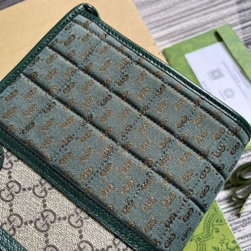 Gucci Mini GG Canvas Pouch Green - Image 6