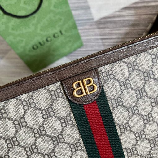 Gucci Pouch Bag Begie - Image 4