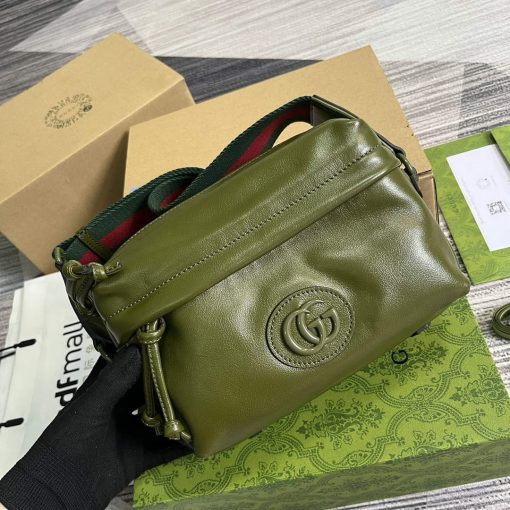 Gucci Shoulder Bag With Tonal Double G Green - Image 4