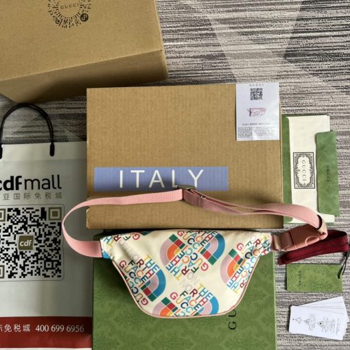 Gucci The North Face x Gucci Belt Bag Pink - Image 2