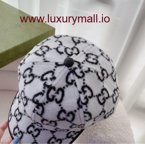 Gucci 22 Years Tweed Duck Tongue Hat - Image 4