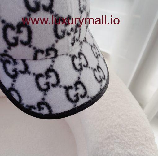 Gucci 22 Years Tweed Duck Tongue Hat - Image 5