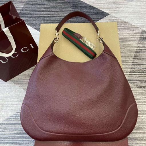 Gucci B Medium Shoulder Bag Wine Red - Image 2