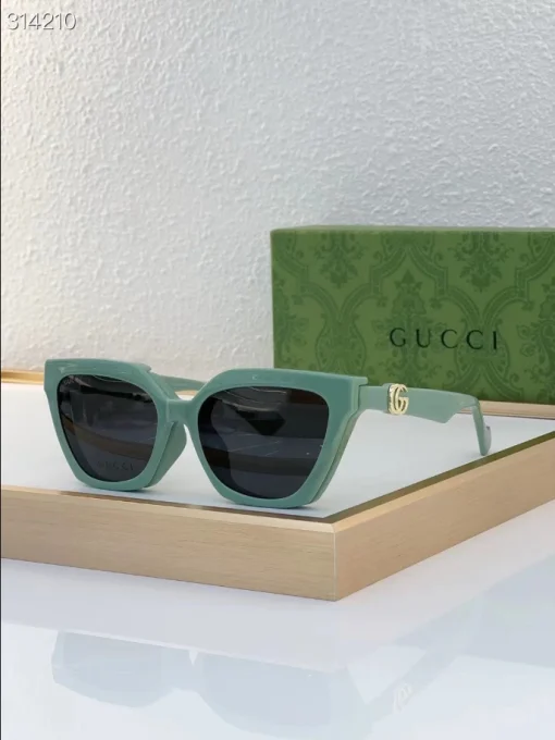 Gucci Sunglasses – GGR40