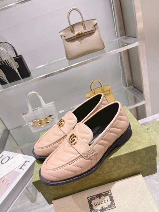 Gucci Women’s loafer with Double G