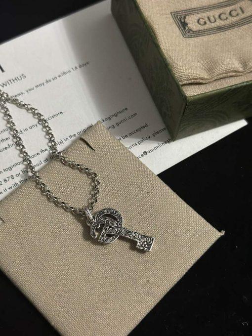 Gucci gucci double g key necklace silver - Image 8