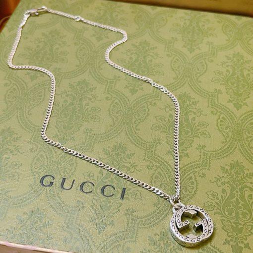 Gucci nterlocking necklace silver