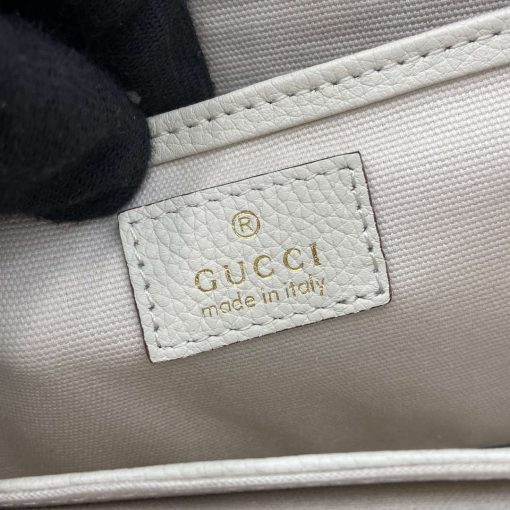 Gucci Small Tote Bag With Hook Closure Ivory - Image 12