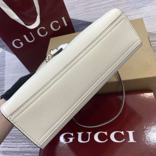 Gucci Small Tote Bag With Hook Closure Ivory - Image 7